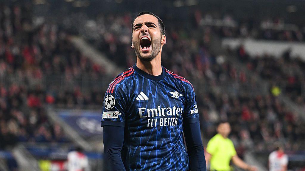 ارسنال بدون گیوکرش، اما با مرینو؛ مهاجم اورژانسی که جواب داد